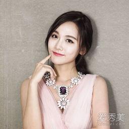 王文思家庭背景,出身名门，传承家族荣耀的传奇人生